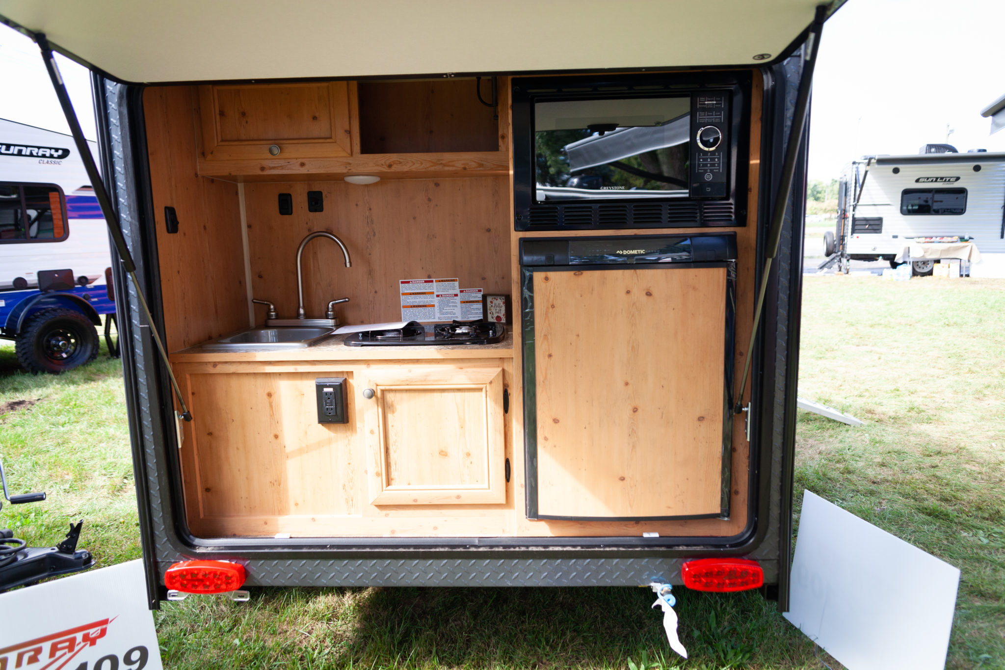 travel trailer central kitchen rear bath