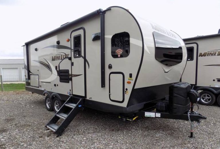 9 Best Travel Trailers With Outdoor Kitchens - Survival Tech Shop