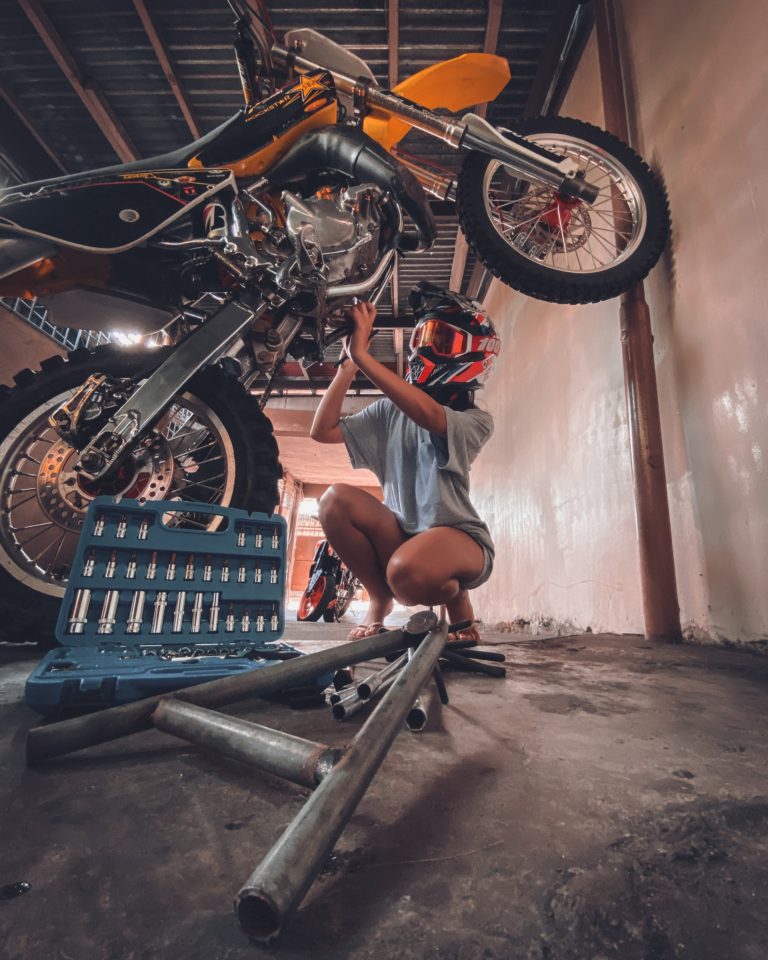 how-long-do-dirt-bikes-last-survival-tech-shop